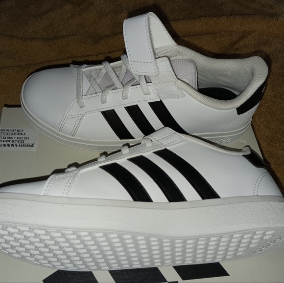 KIDS' & BIG KIDS ADIDAS SHOES GRAND COURT 2.0 ELK, sizes: 11.5, 12 - Picture 5 of 6